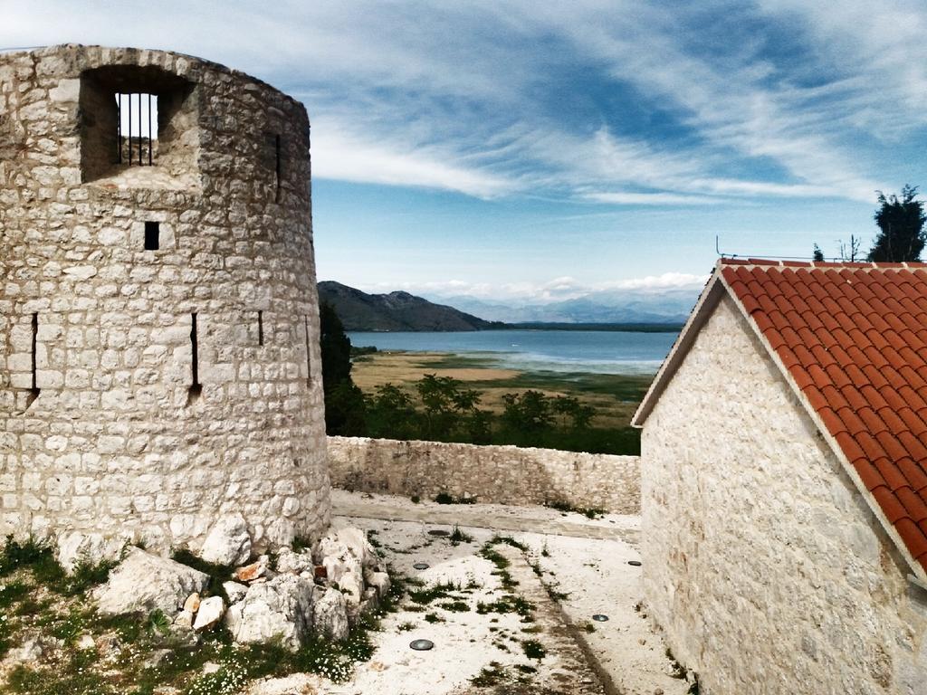 Apartments Djurovic Virpazar Bagian luar foto